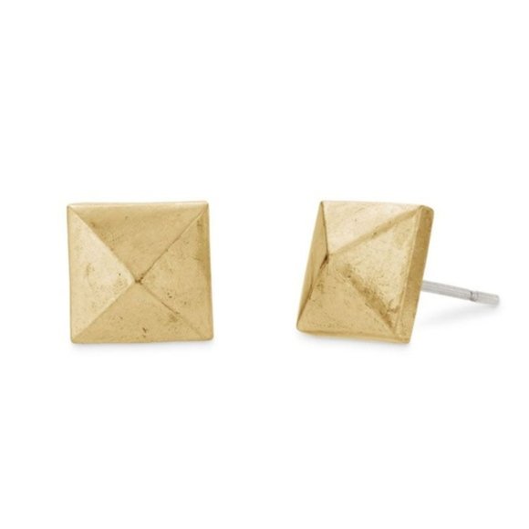 Stella & Dot Jewelry - :: Stella & Dot Vintage GOLD Cleopatra Studs